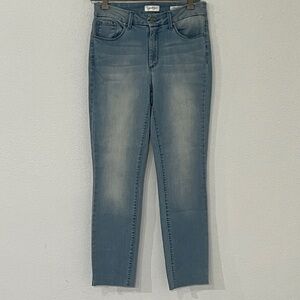Jessica Simpson Uptown Highrise Jeans Size 28